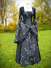 Callalily-012 UK Gothic wedding dress