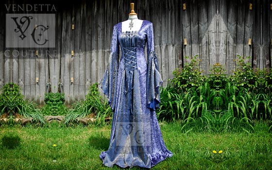 Callalily-020 Medieval dress