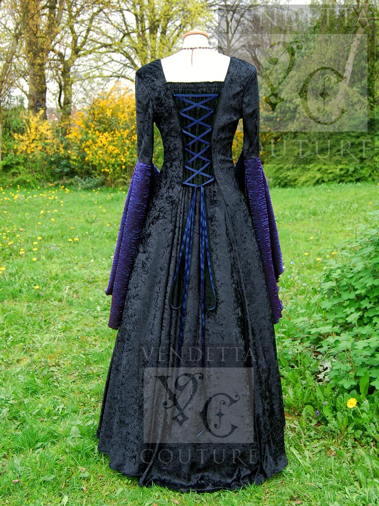 Callalily 017 Medieval Style Dress