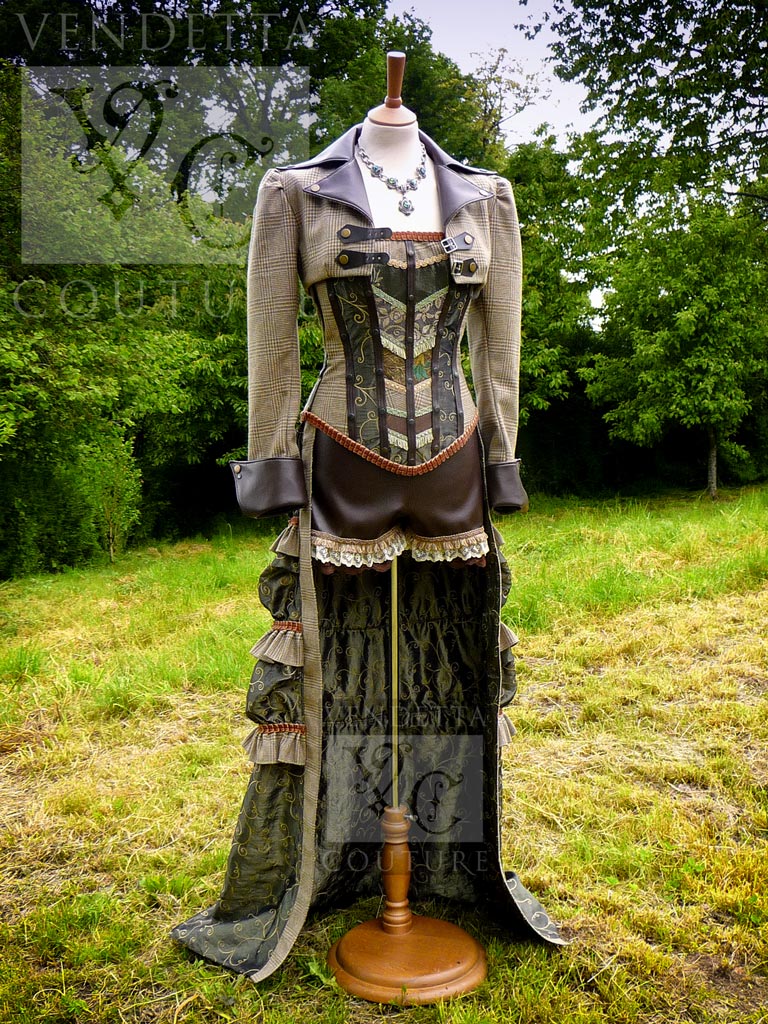 Steampunk Fashion & Clothing