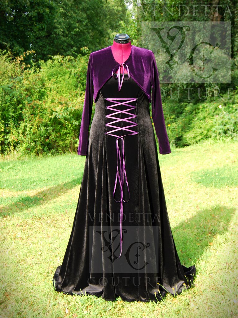 Sleeveless Medieval Dress with Jacket Black