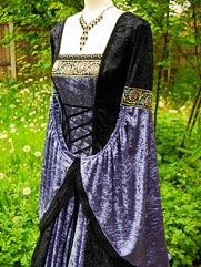 Daylily-012 medieval style dress