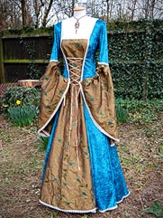 Daylily-016 medieval style dress