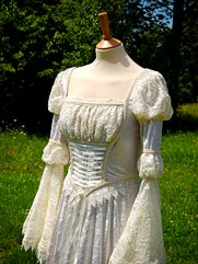 Fleur-012 medieval style gown