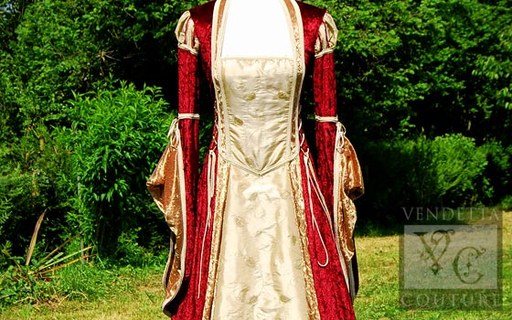 Betony-012 medieval style gown