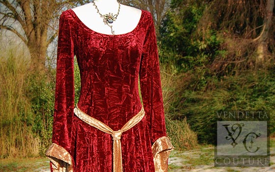 Calendine-013 medieval style dress