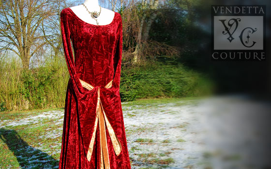 Calendine-013 medieval style dress