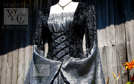 Callalily-019 medieval style dress