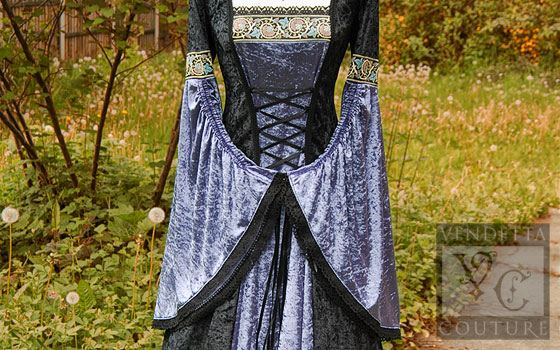 Daylily-012 medieval style dress