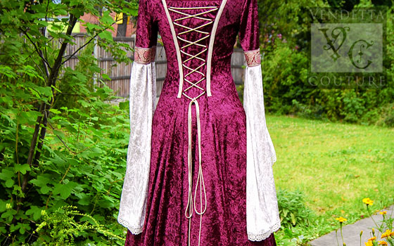 Daylily-014 medieval style dress