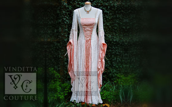 Daylily-021 medieval style dress