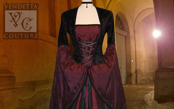 Lily-015 medieval style dress