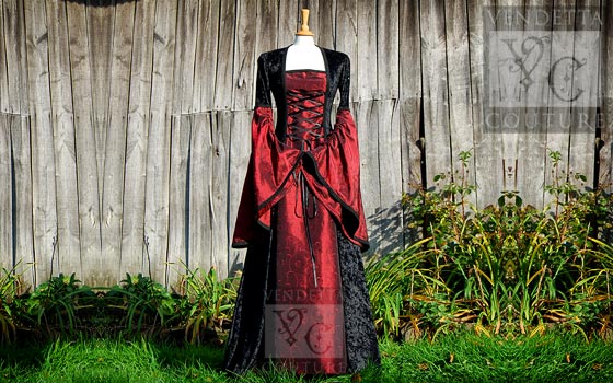 Lily-015a Medieval Style Dress