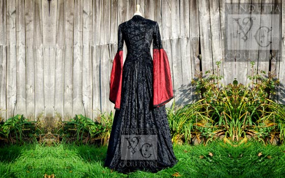 Lily-015a Medieval Style Dress