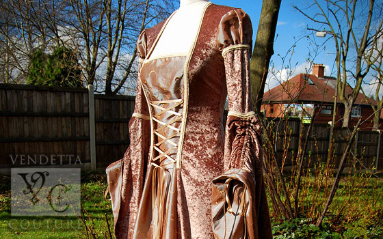 Lily-019 medieval style dress