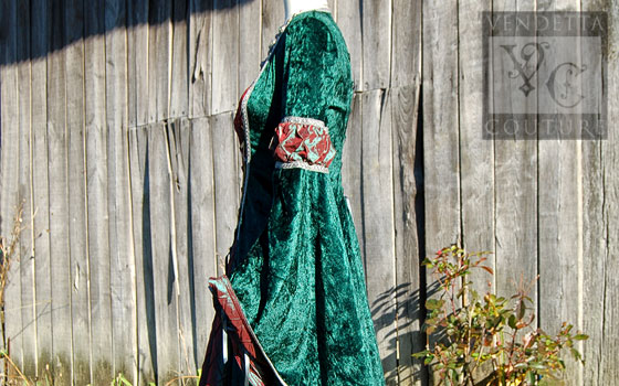 Lily-022 Medieval Style Dress