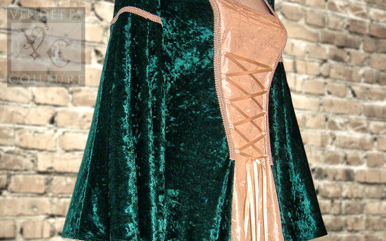 Lily-024 Medieval Style Dress