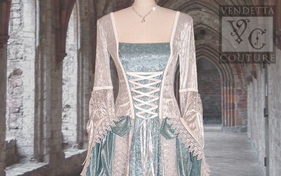 Snowlily-012 Medieval Style Dress